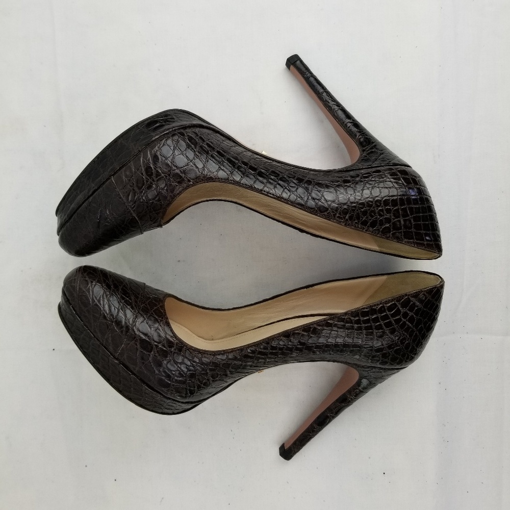 Prada Brown Crocodile Embossed Leather Stiletto Heels Pumps size 37.5 - Picture 6 of 9